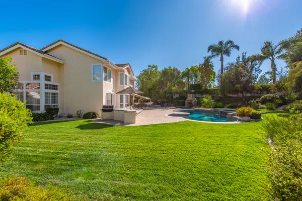 $1,699,000 | 3049 Shadow Hill Circle, Thousand Oaks, CA 91360