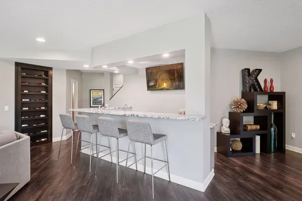 $1,100,000 | 6160 Ithaca Lane North, Plymouth, MN 55446