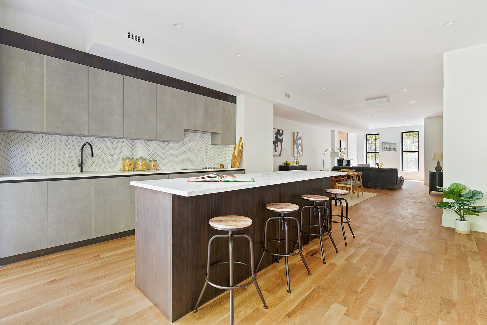507 Quincy Street Brooklyn, NY 11221 - Photo 7 of 19