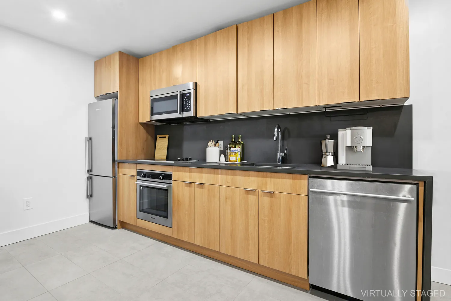 $4,995 | 327 Henry Street, Unit 1R | Cobble Hill