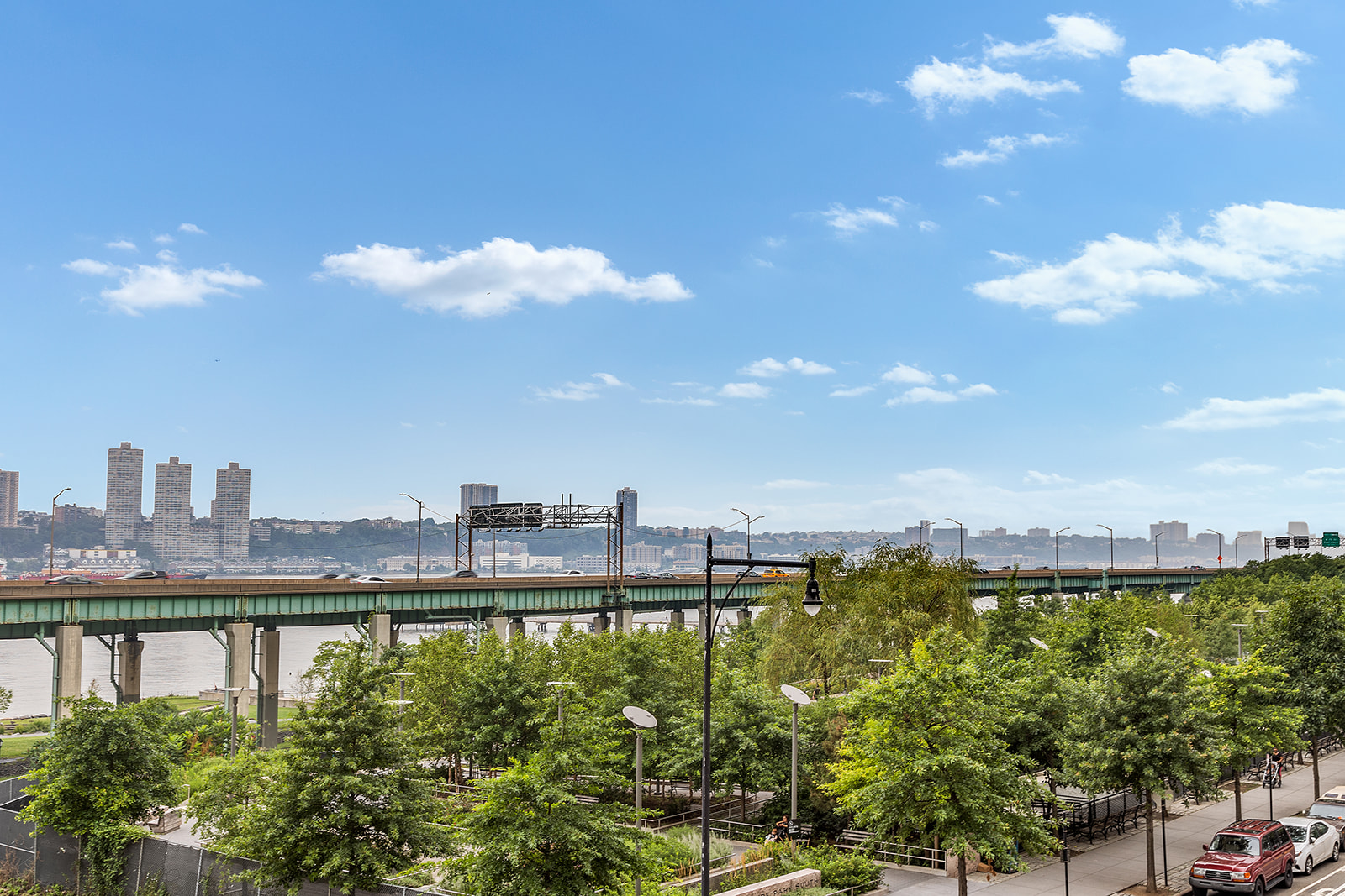 100 Riverside Boulevard, Unit 4J Manhattan, NY 10069 - Photo 6 of 7 Gallery Image 6