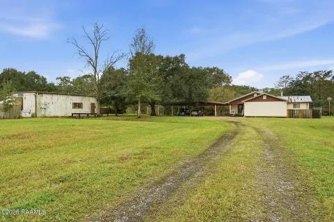 $322,500 | 4092 Poydras Highway, Breaux Bridge, LA 70517