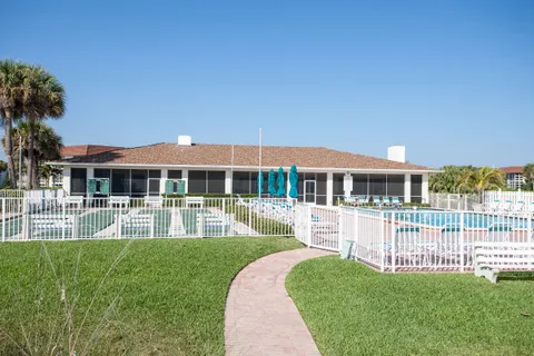 $285,000 | 5400 Highway A1a, Unit H24, Vero Beach, FL 32963