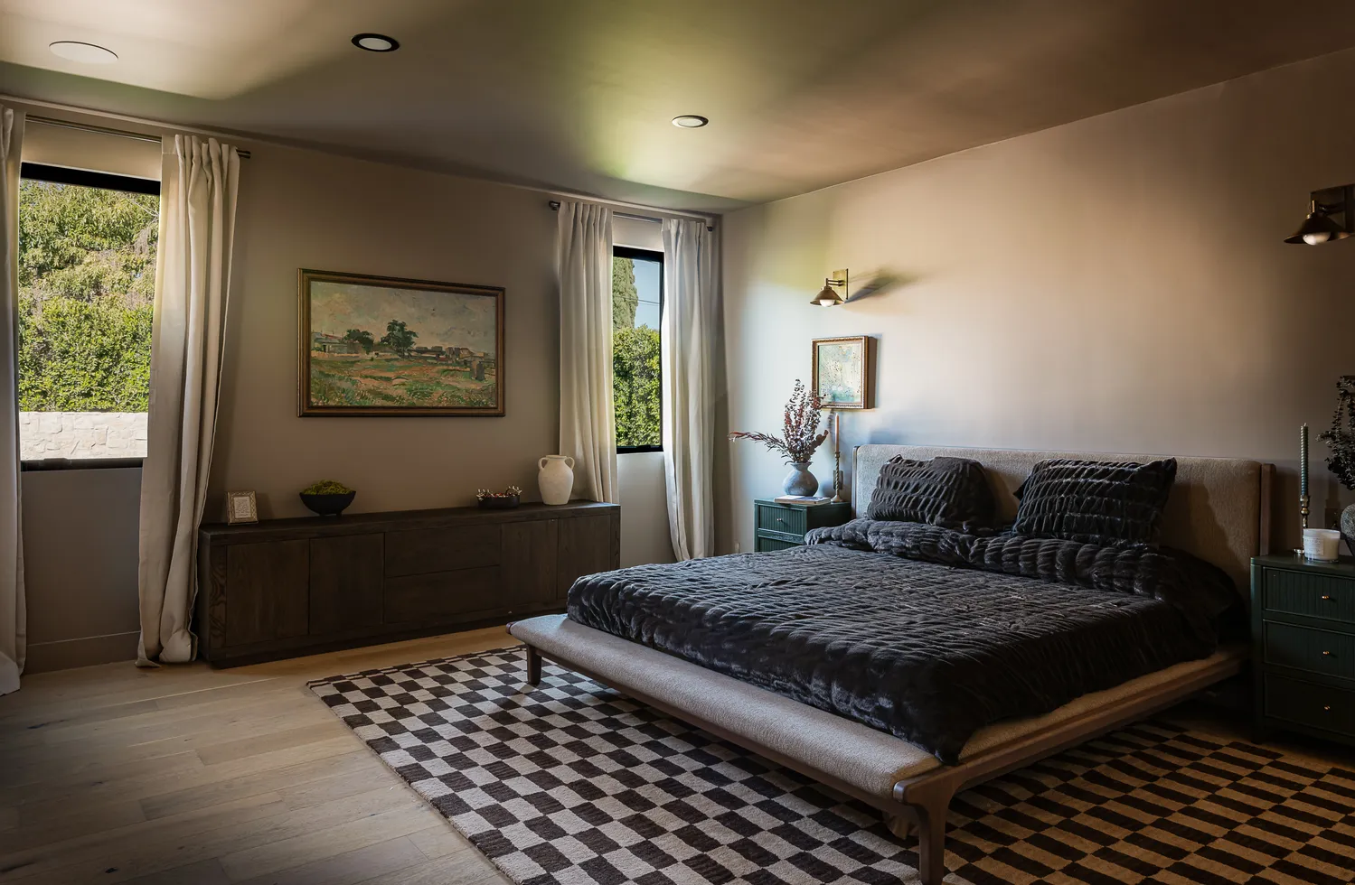 $3,185,000 | 15719 Hartsook Street, Encino, CA 91436