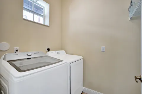 $575,000 | 1033 Northeast 17th Way, Unit 1201, Fort Lauderdale, FL 33304