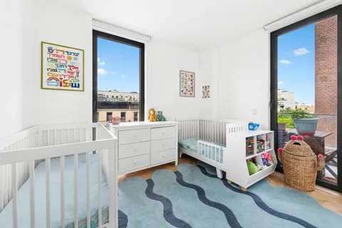 $1,550,000 | 805 Washington Avenue, Unit 3B | Crown Heights