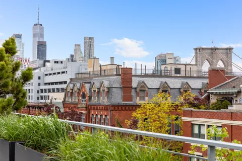 $5,350,000 | 72 Poplar Street, Unit PH | Brooklyn Heights