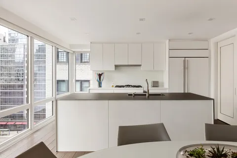 $4,995,000 | 1355 1st Avenue, Unit 9 | Lenox Hill