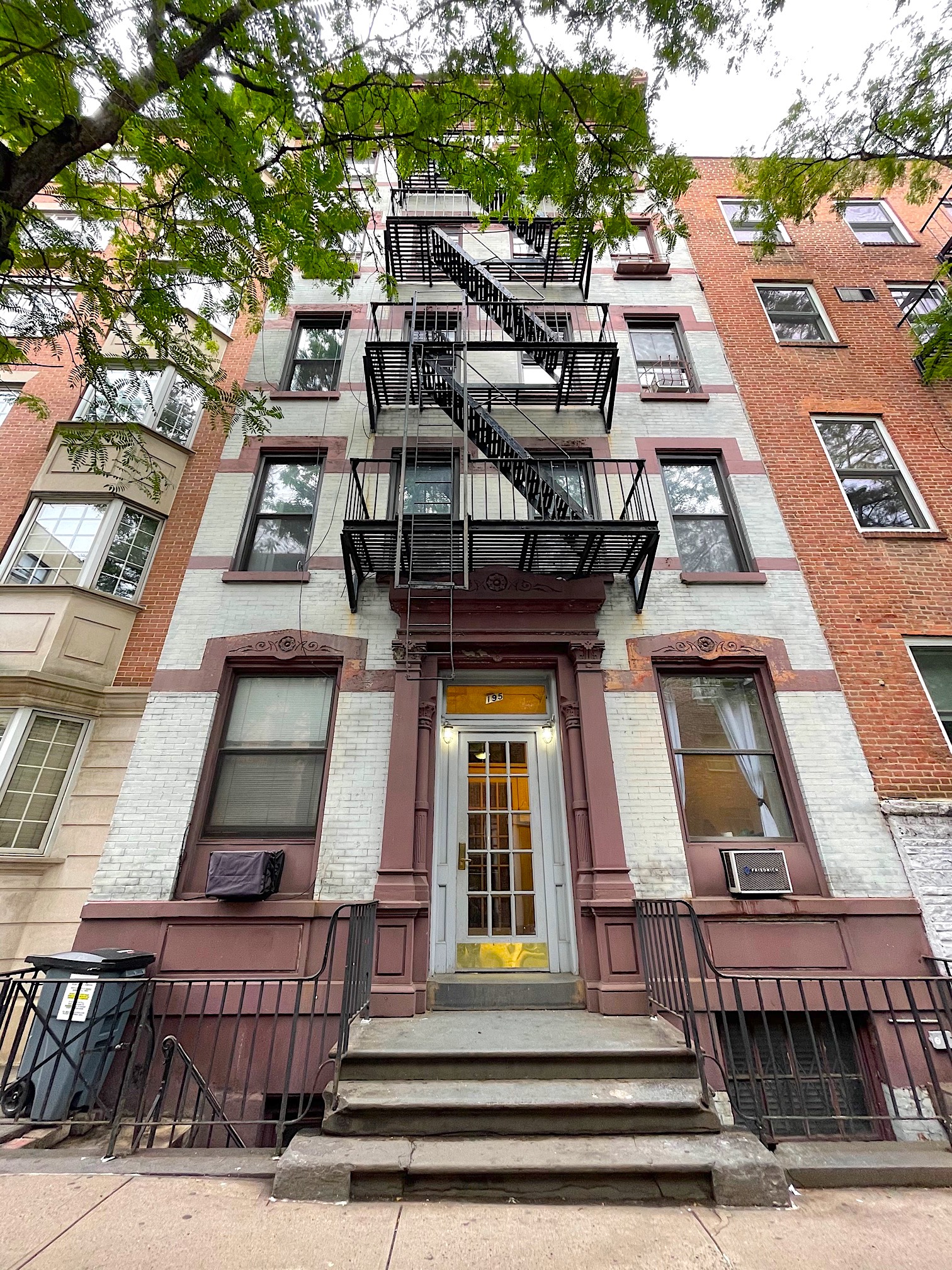 195 Prince Street, Unit 5E Manhattan, NY 10012 - Photo 8 of 9