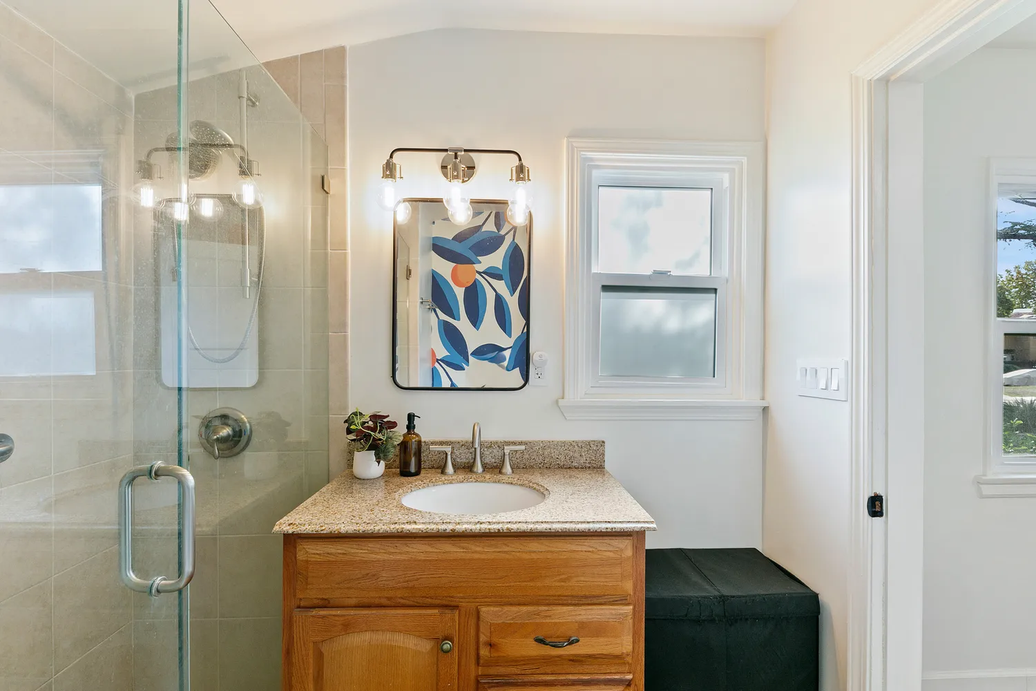 $1,100,000 | 17055 Gresham Street, Northridge, CA 91325