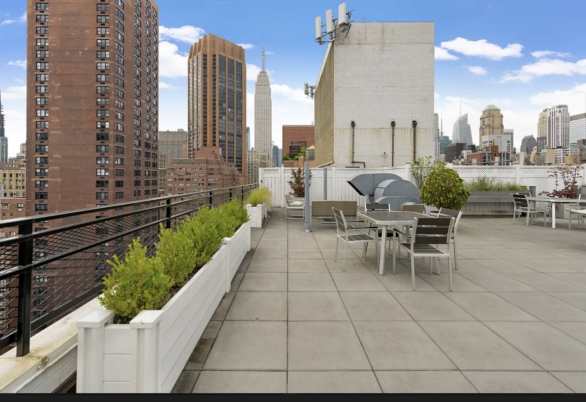 155 East 34th Street, Unit 3B Manhattan, NY 10016 - Photo 8 of 11 a view of a terrace with chairs