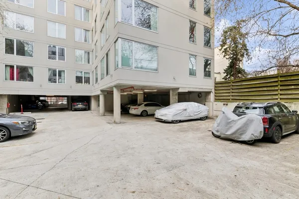 $3,500 | 954 Bergen Street, Unit 4F | Crown Heights
