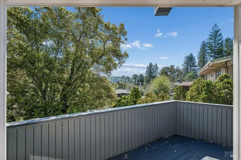 $2,595,000 | 15 Underhill Road, Mill Valley, CA 94941
