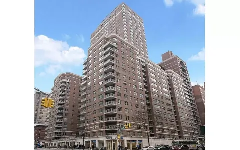 $1,050,000 | 360 East 72nd Street, Unit C2505 | Lenox Hill