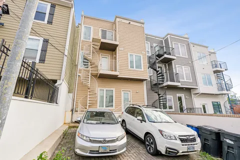 $650,000 | 1214 Queen Street Northeast, Unit 2, Washington, DC 20002