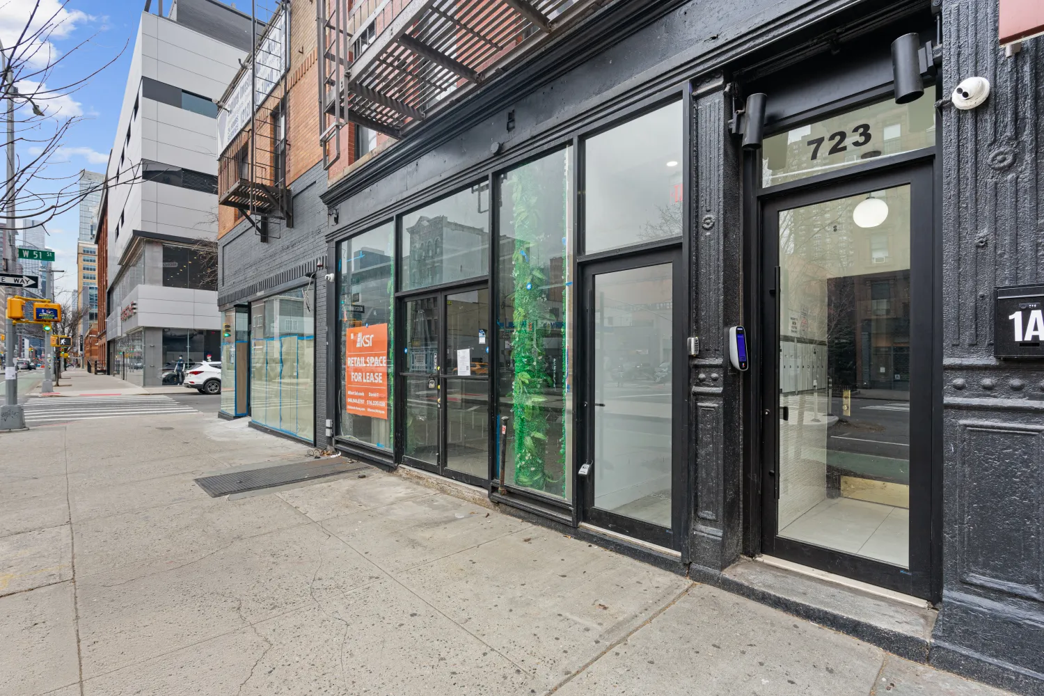 $6,995 | 723 11th Avenue, Unit 1 | Hell's Kitchen