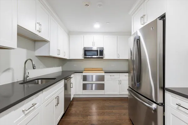 $6,000 | 10 Byron Place, Unit 320, Larchmont, NY 10538