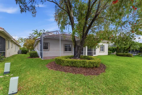 $1,100,000 | 1112 Skylark Drive, Weston, FL 33327