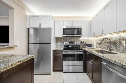 $89,000 | 142 Brittany Terrace, Delray Beach, FL 33446