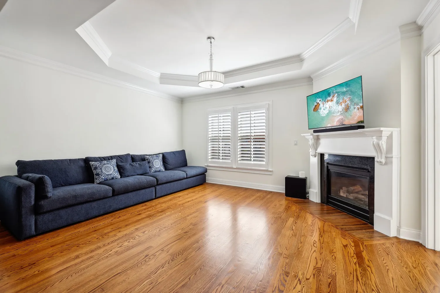 $900,000 | 3127 Lenox Road Northeast, Unit 6, Atlanta, GA 30324