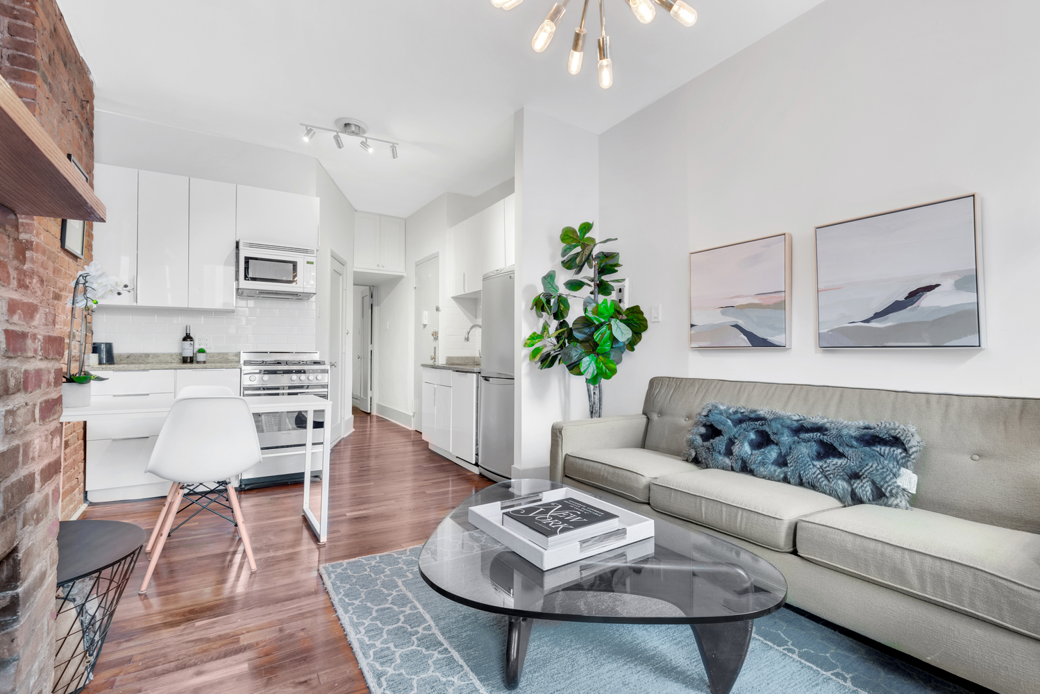 105 Thompson Street, Unit 12 Manhattan, NY 10012 - Photo 2 of 6