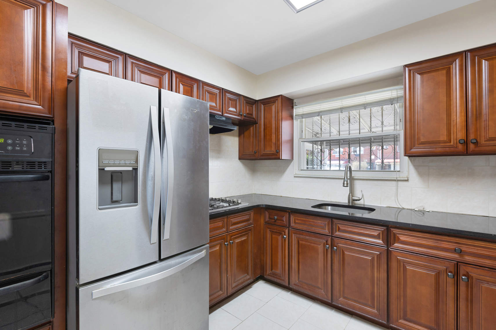 1035 Hendrix Street Brooklyn, NY 11207 - Photo 3 of 13