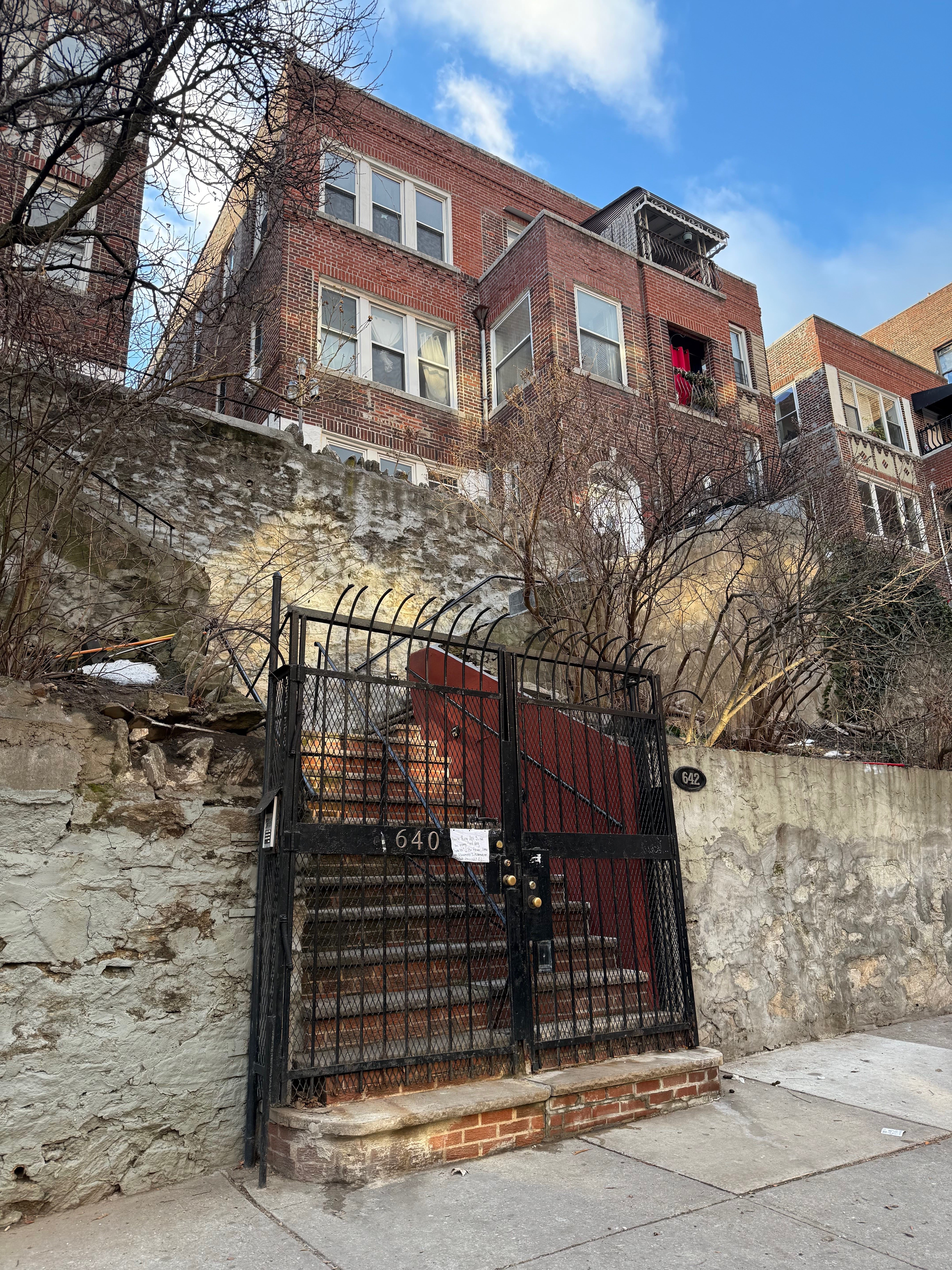 642 West 207th Street, Unit 1 Manhattan, NY 10034 - Photo 11 of 11 a front view of a house