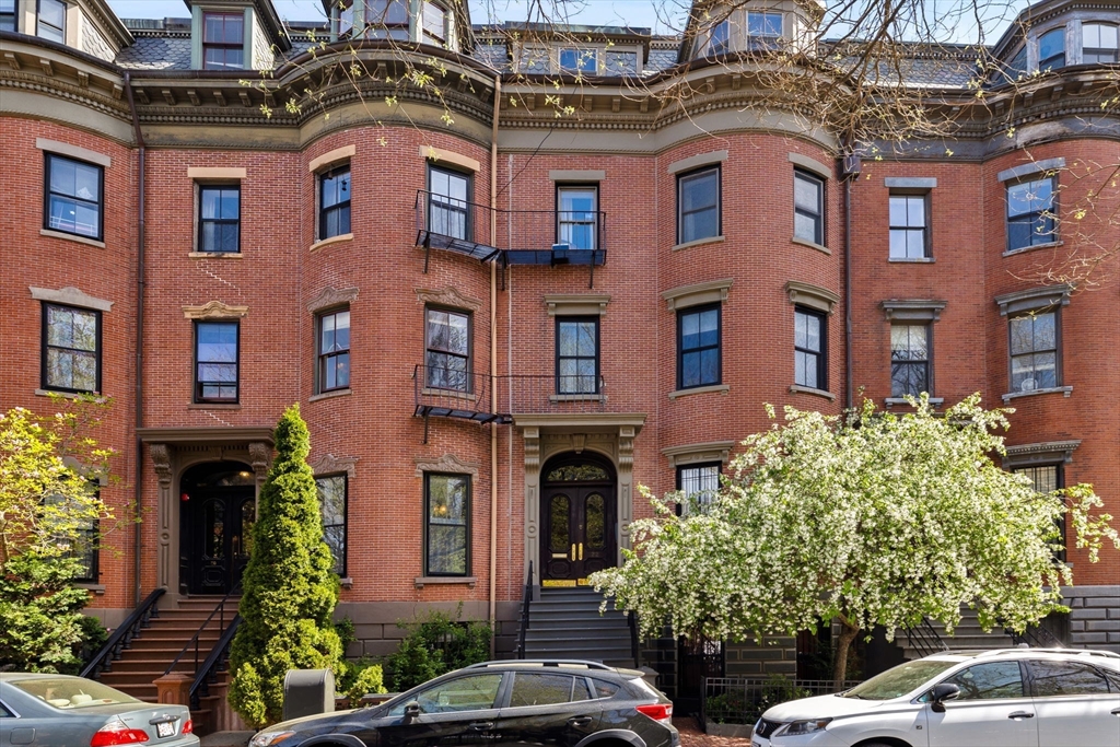 22 Worcester Square, Unit 1 Boston, MA 02118 - Photo 42 of 45