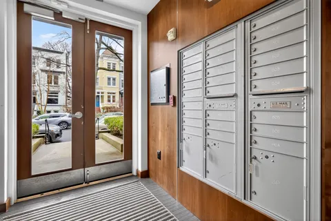 $415,000 | 2010 Kalorama Road Northwest, Unit 304, Washington, DC 20009