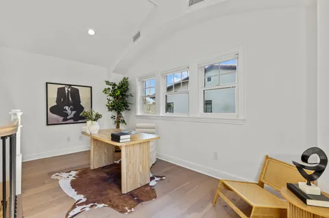 $3,695,000 | 3542 Stoner Avenue, Los Angeles, CA 90066