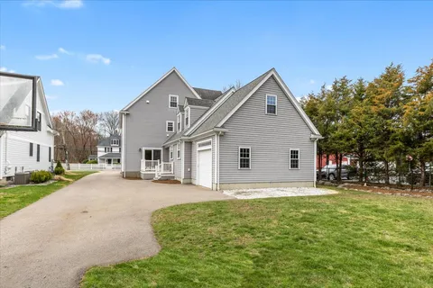 $1,495,000 | 20 Gay Street, Westwood, MA 02090