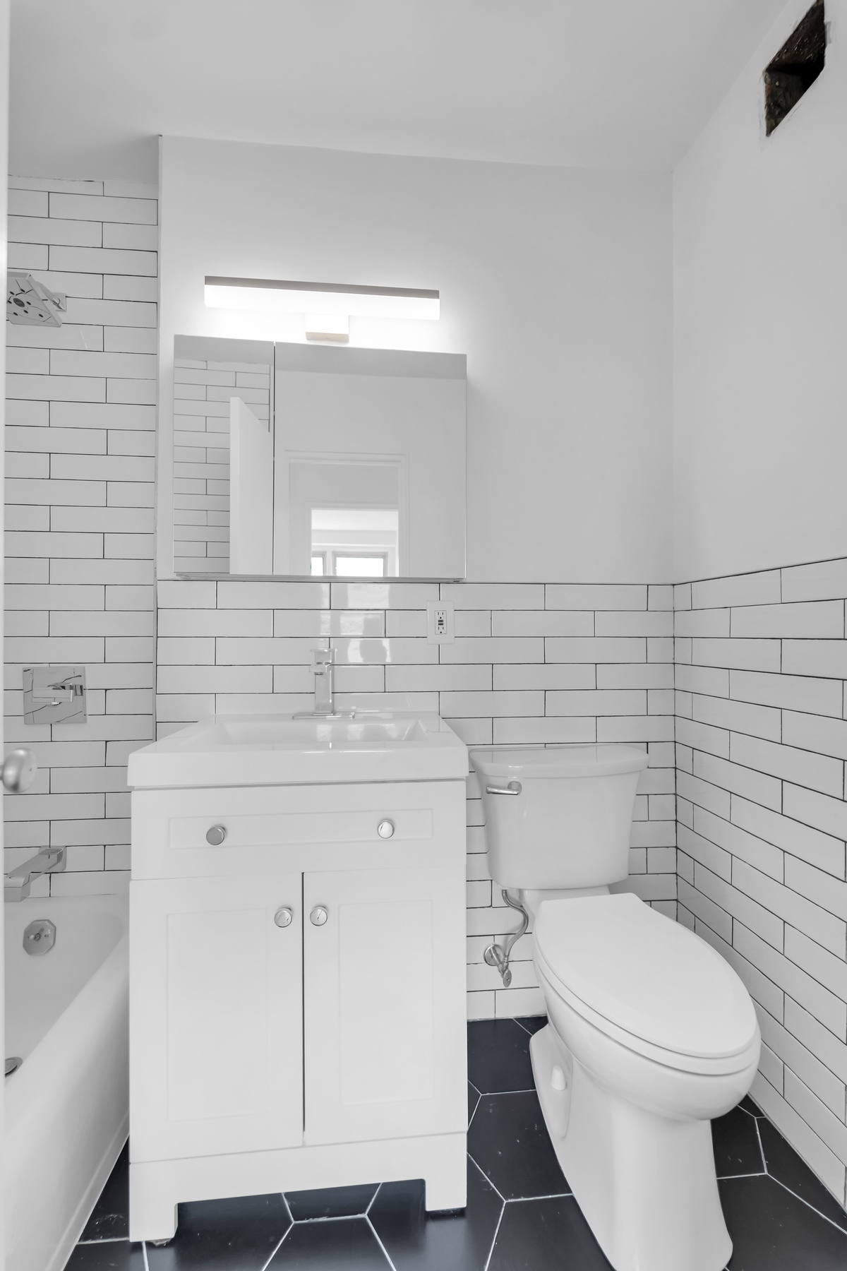 5900 Arlington Avenue, Unit 7O Bronx, NY 10471 - Photo 6 of 15