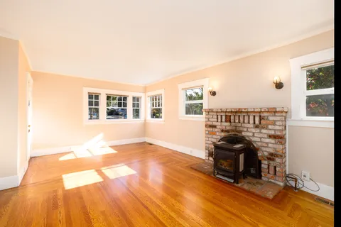 $599,900 | 1203 Glenn Street, Santa Rosa, CA 95401