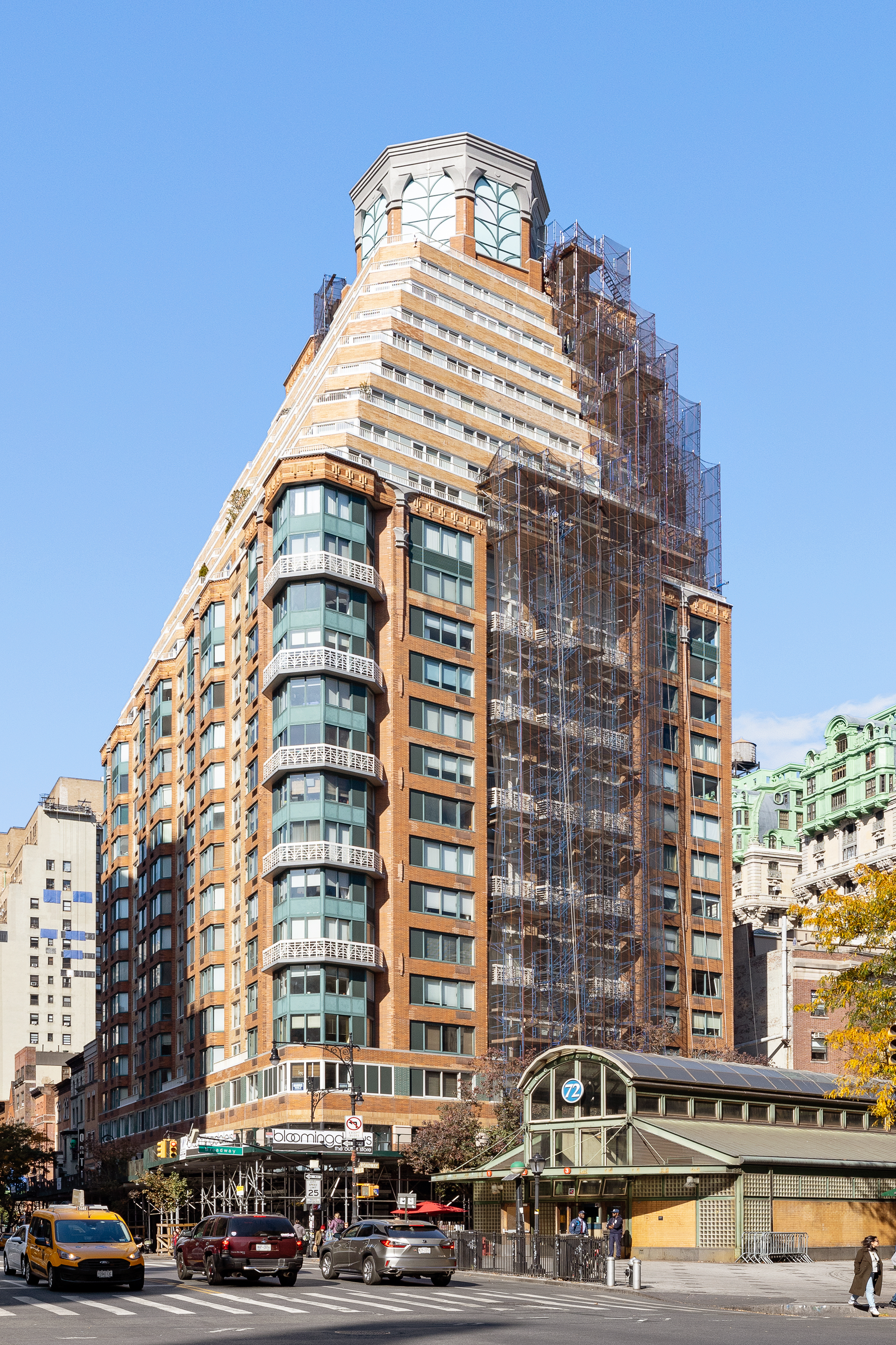 201 West 72nd Street, Unit 18A Manhattan, NY 10023 - Photo 13 of 14