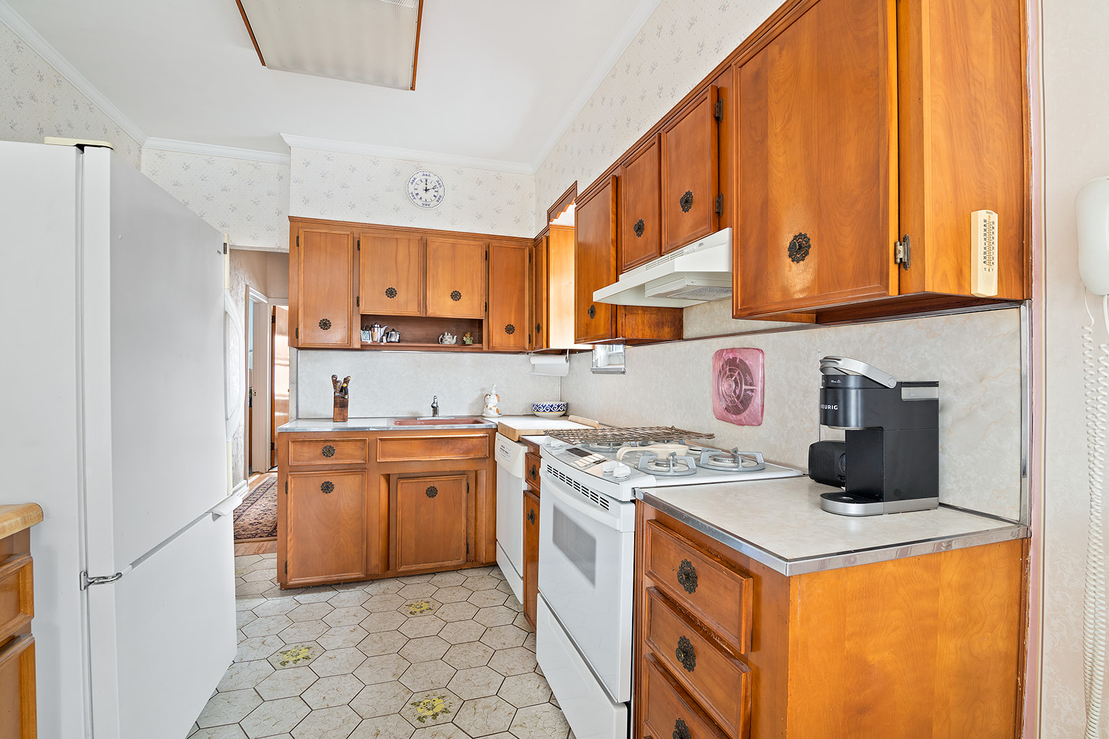 53-77 62nd Street Queens, NY 11378 - Photo 4 of 9