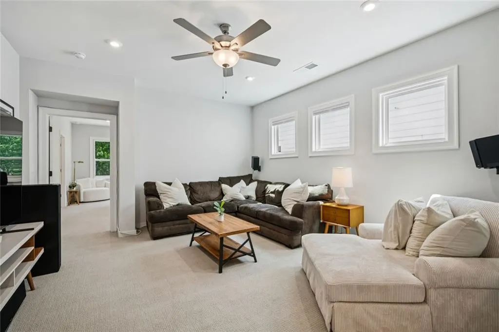 1229 Hampton Park Road Decatur, GA 30033 - Photo 63 of 118 Gallery Image 63
