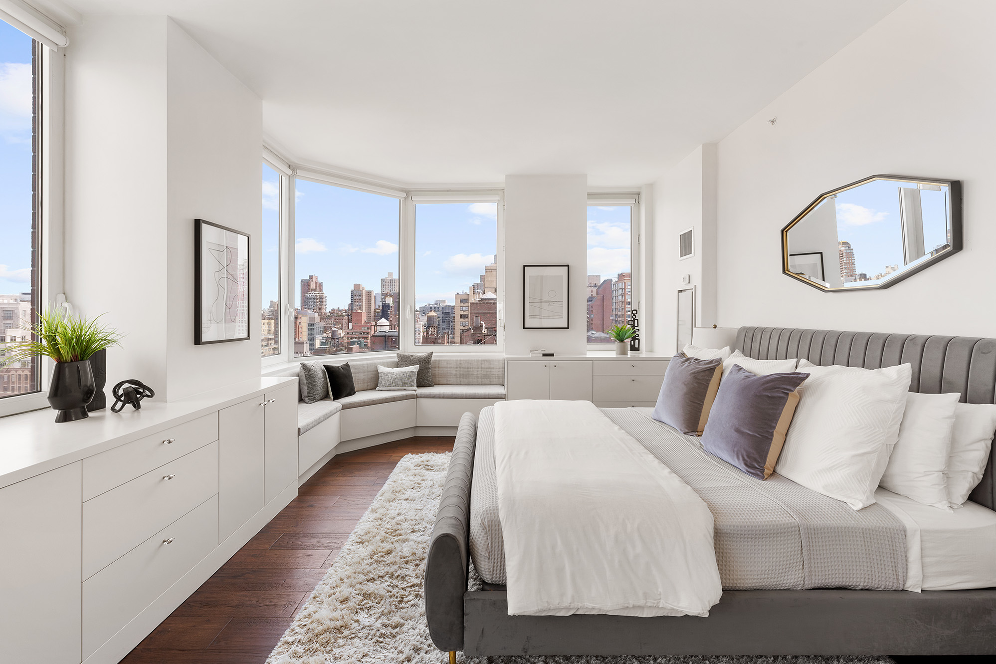 188 East 78th Street, Unit 23B Manhattan, NY 10075 - Photo 8 of 25