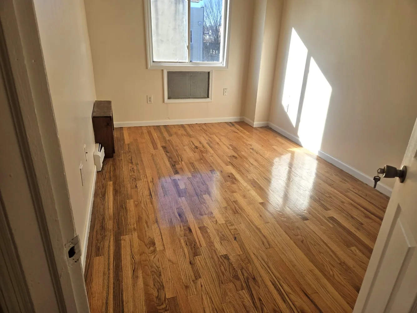 $3,000 | 332 Herzl Street, Unit 3 | Brownsville