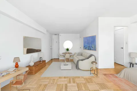 $695,000 | 69 5th Avenue, Unit 17H | Flatiron
