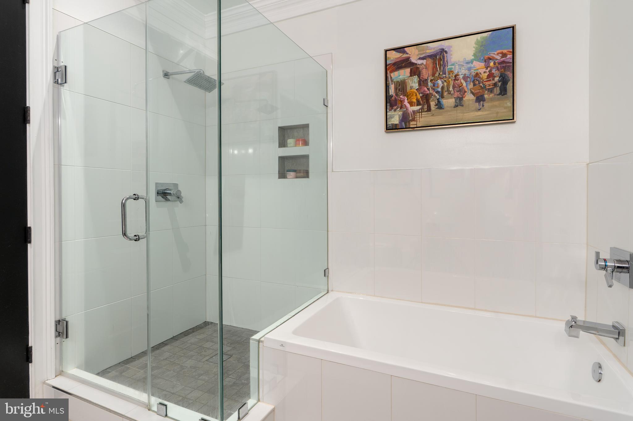 2464 Ontario Road Northwest, Unit 1 Washington, DC 20009 - Photo 11 of 33 Gallery Image 11