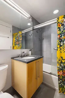$359,000 | 242 East 25th Street, Unit 9E | Kips Bay