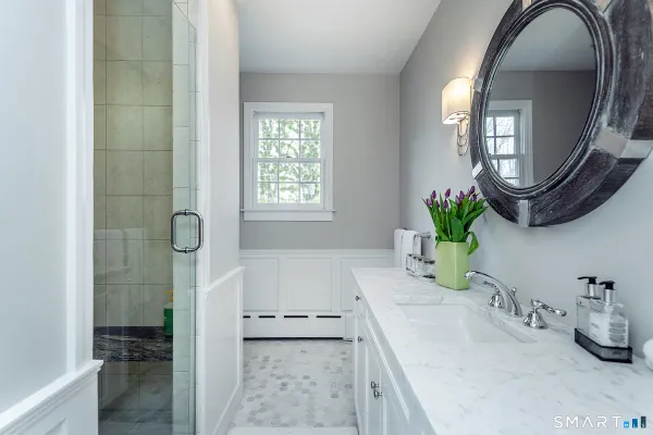 $10,000 | 108 East Street, Washington, CT 06793