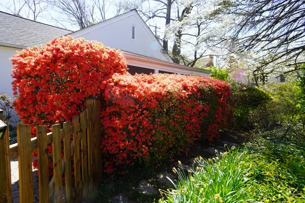 $869,000 | North Buchanan Street, Arlington, VA 22207