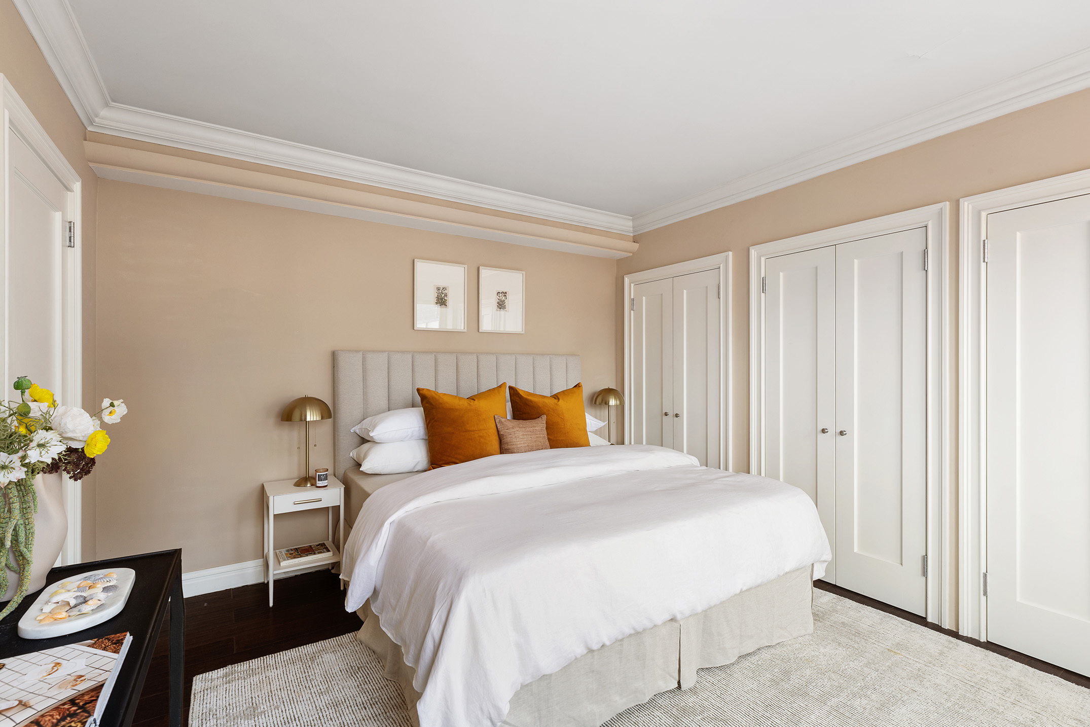 80 Park Avenue, Unit 19N Manhattan, NY 10016 - Photo 18 of 20 a bedroom with a bed and a window