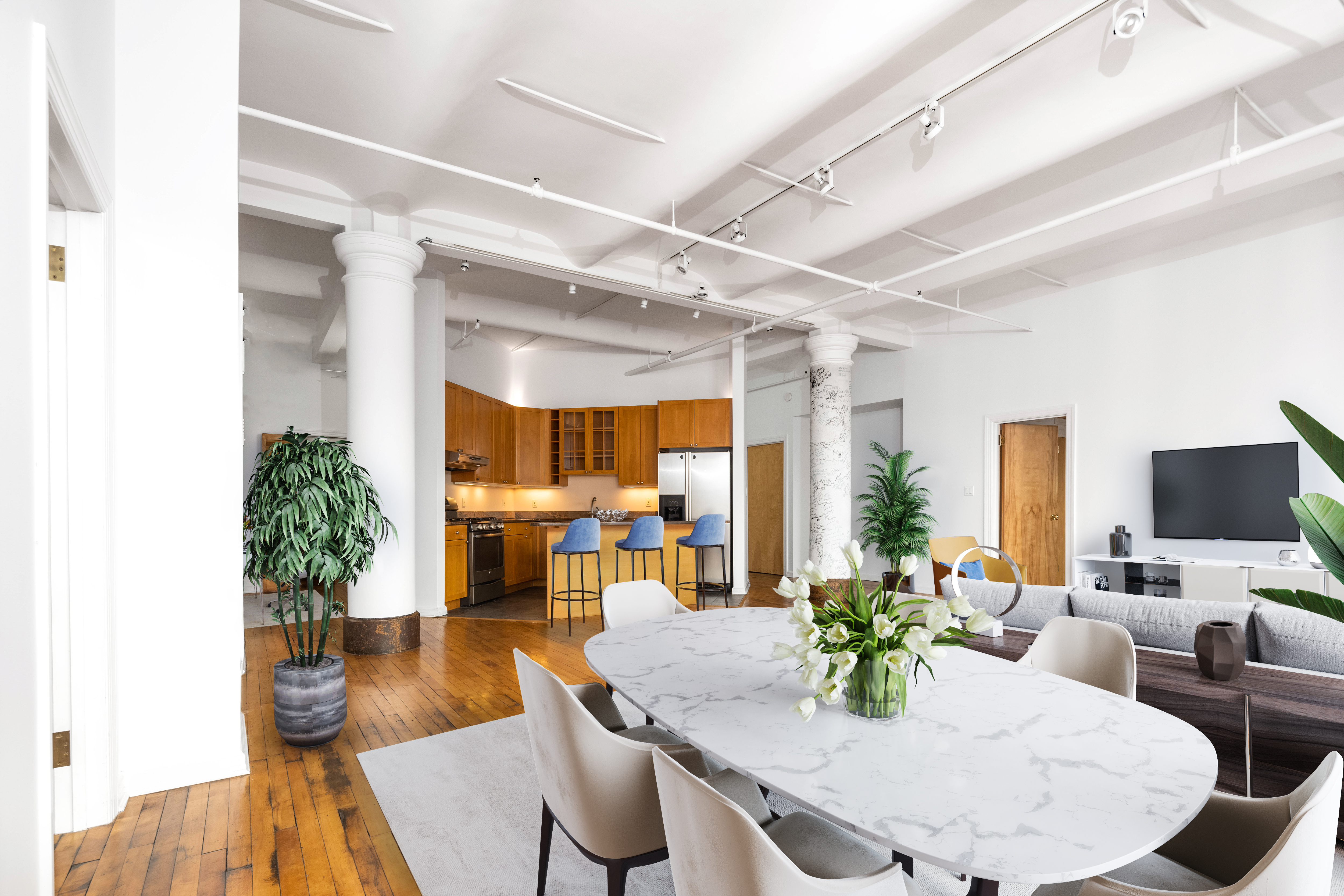 14 West 17th Street, Unit 7N Manhattan, NY 10011 - Photo 4 of 19