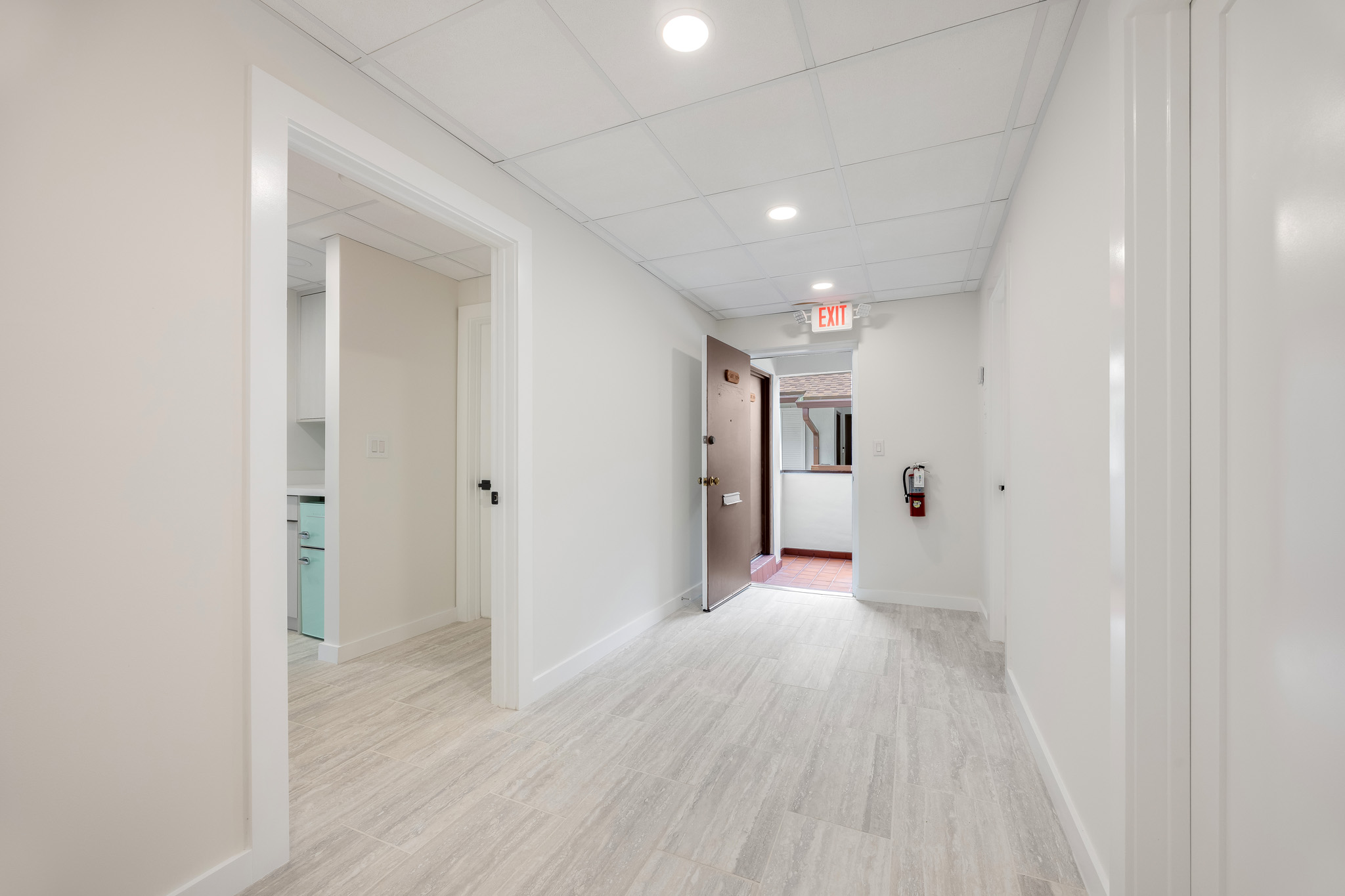 7731 Southwest 62nd Avenue, Unit 202 Miami, FL 33143 - Photo 15 of 18