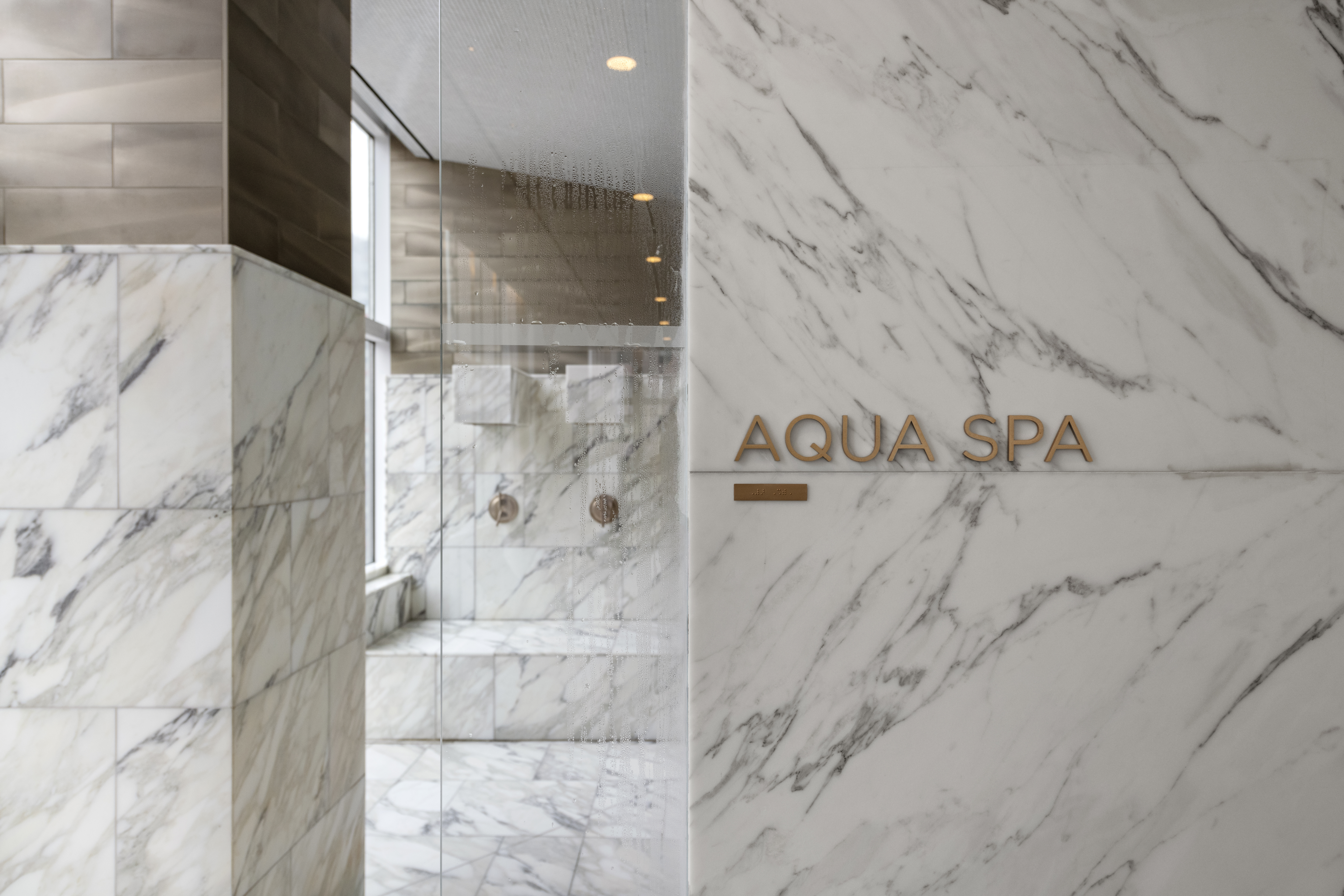 305 East 51st Street, Unit 11D Manhattan, NY 10022 - Photo 15 of 18 a bathroom with a bathtub