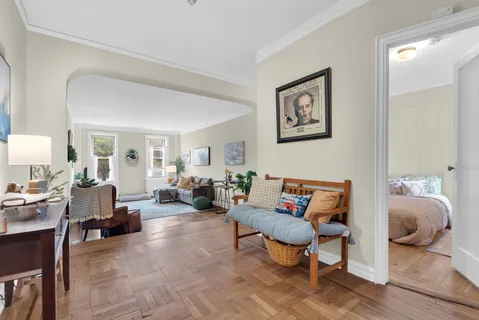 $485,000 | 585 West 214th Street, Unit 4F | Inwood