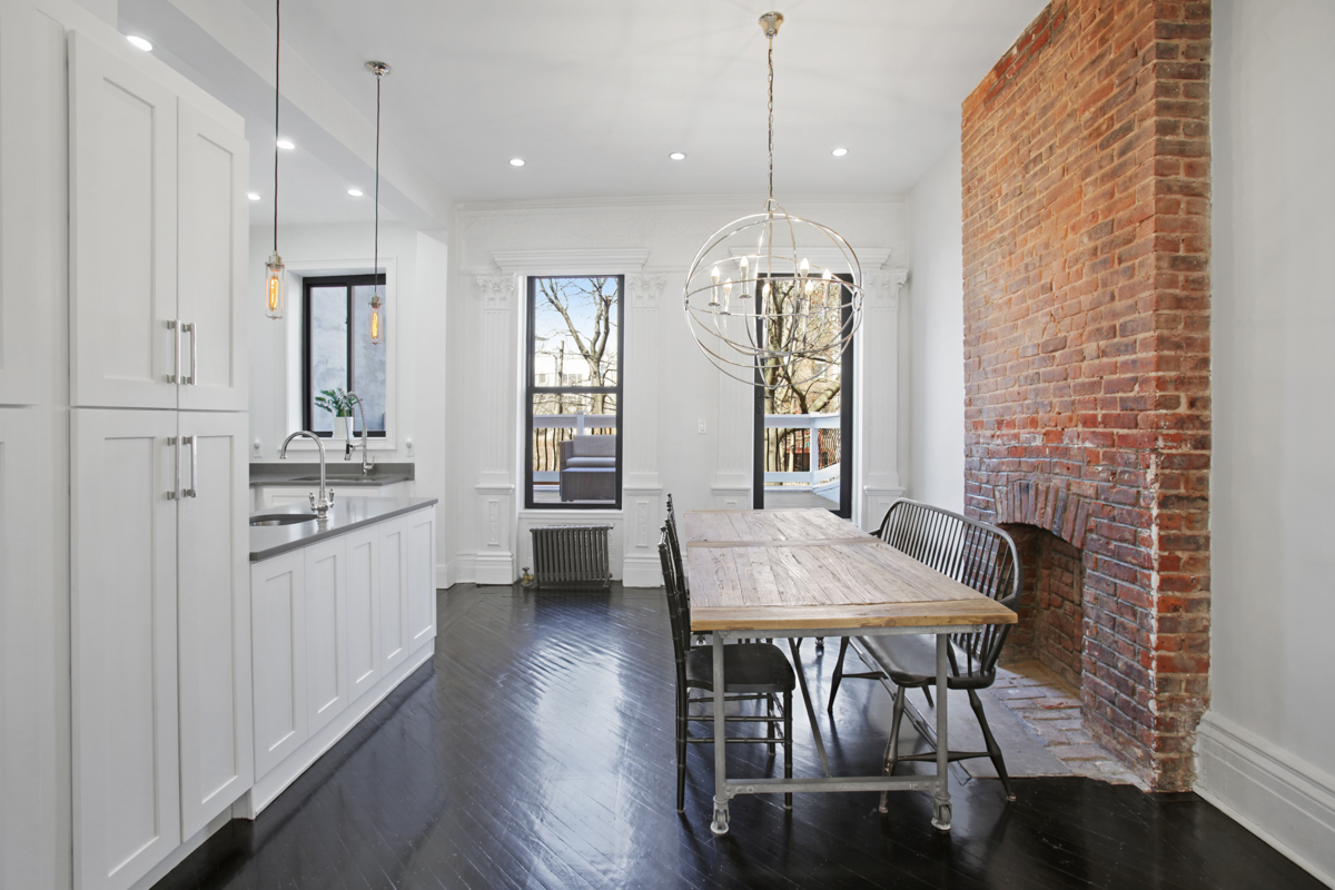 351 Gates Avenue Brooklyn, NY 11216 - Photo 4 of 29