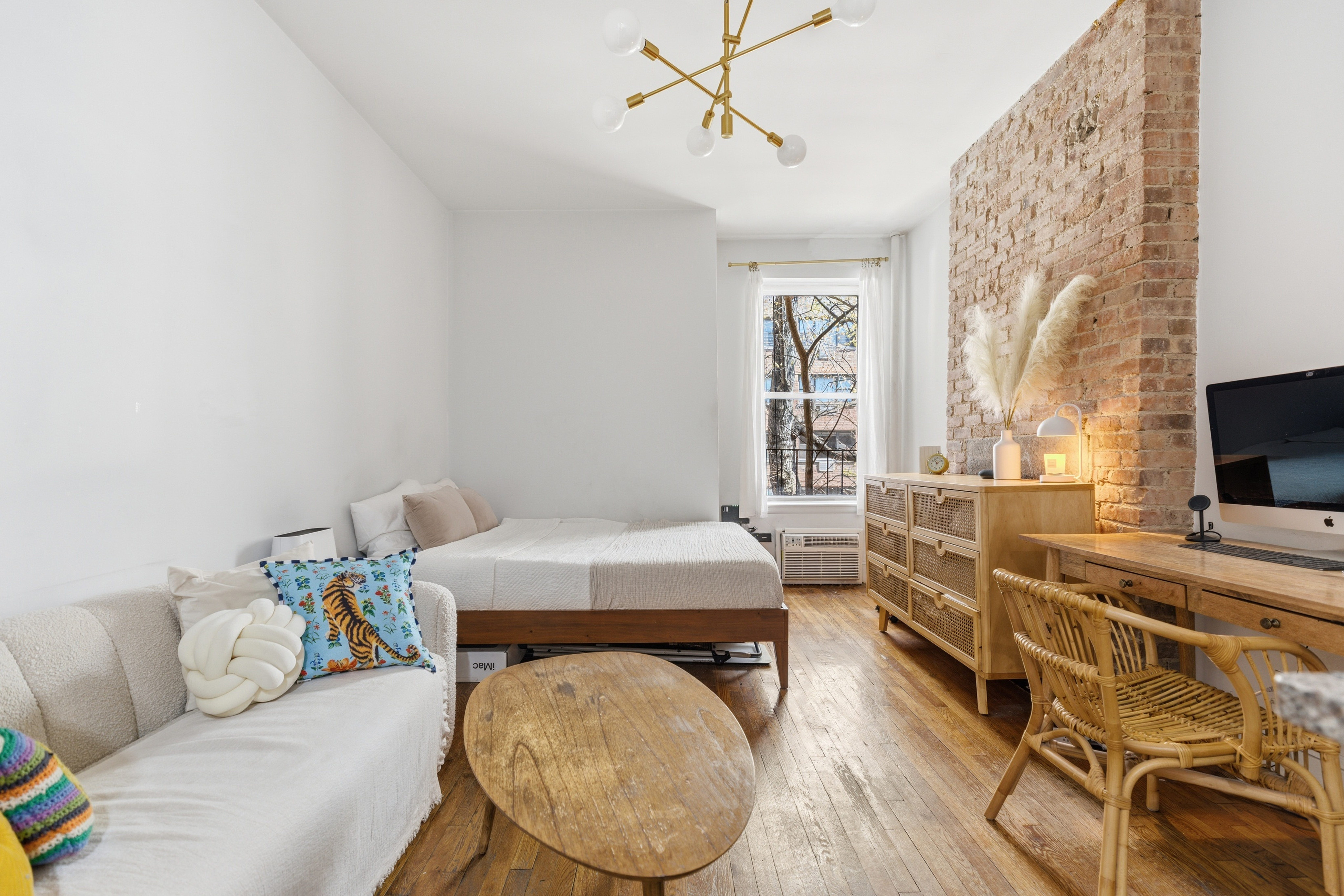 417 East 78th Street, Unit 2C Manhattan, NY 10075 - Photo 1 of 9
